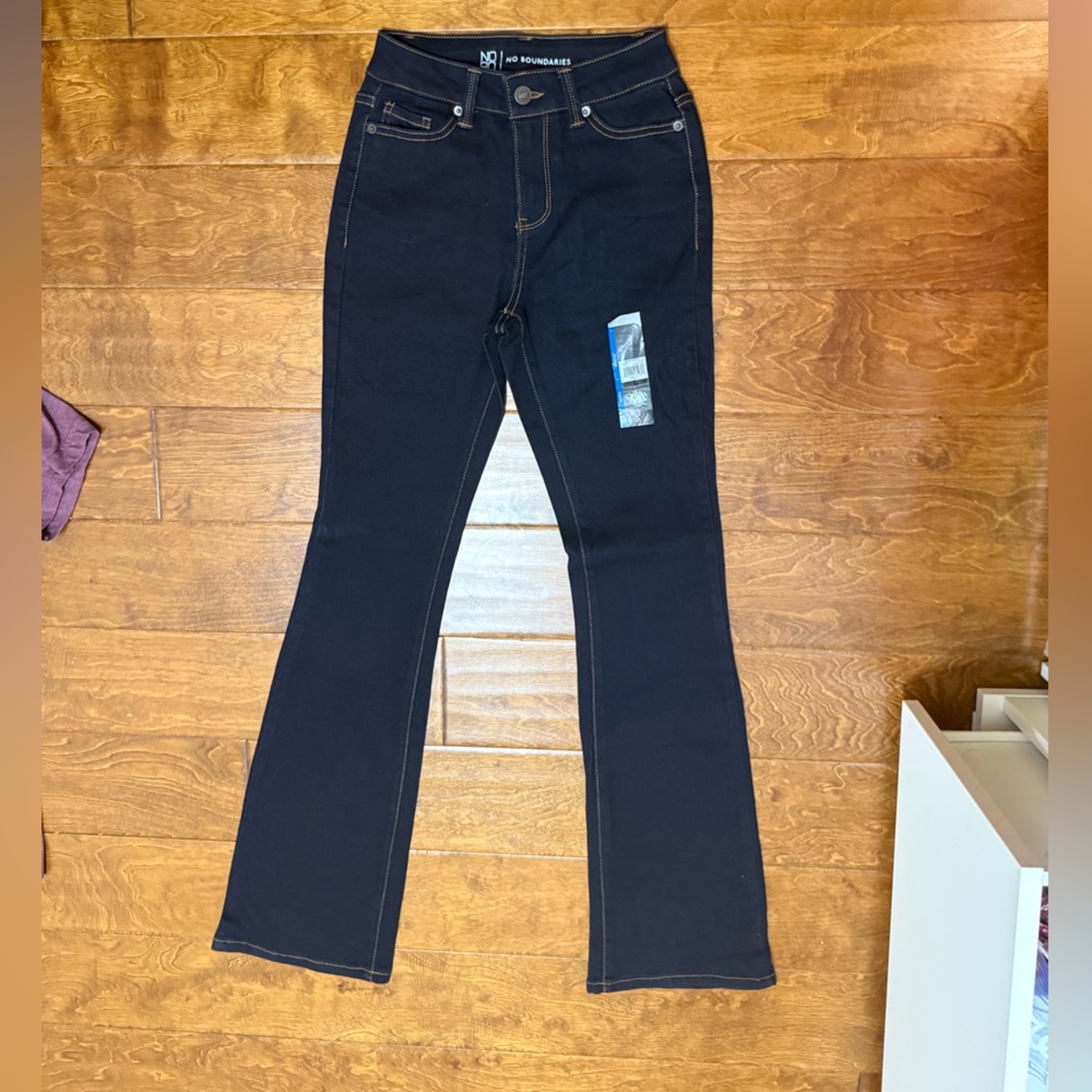 NWT Size 1 No Boundaries Blue Bootcut Jeans